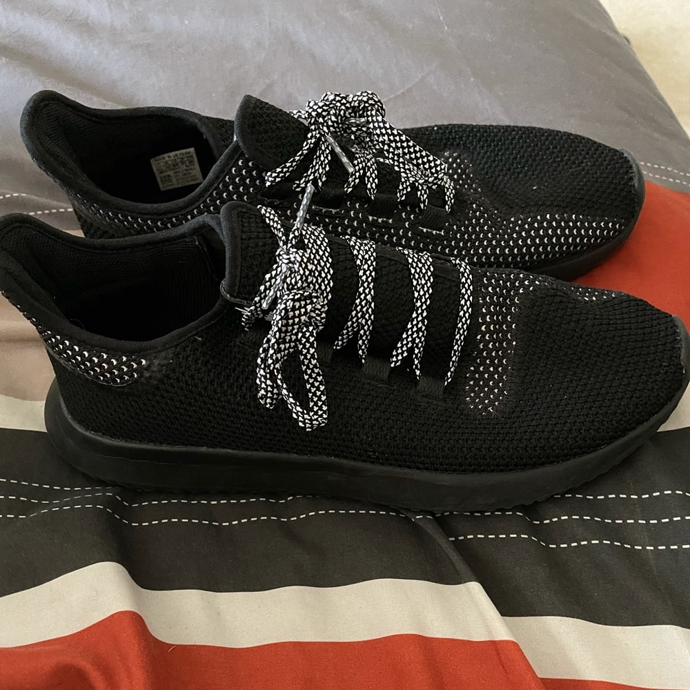 Adidas Tubular Shadow Black